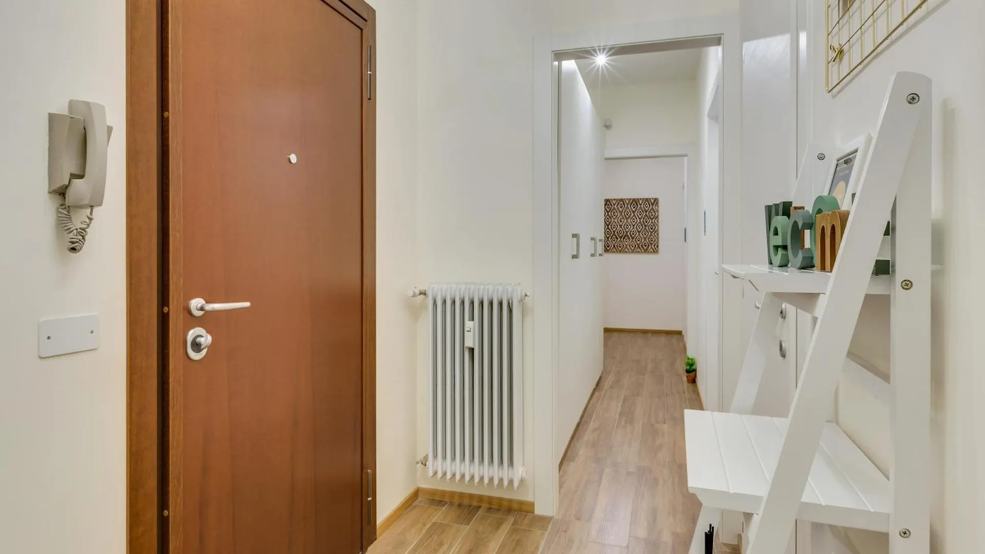 Guest house Rooms Vidar Train Station Venice